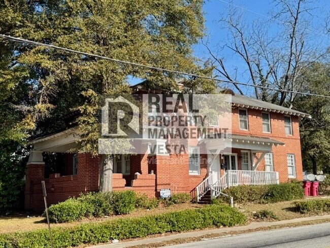 Building Photo - 1096 Hillyer Ave