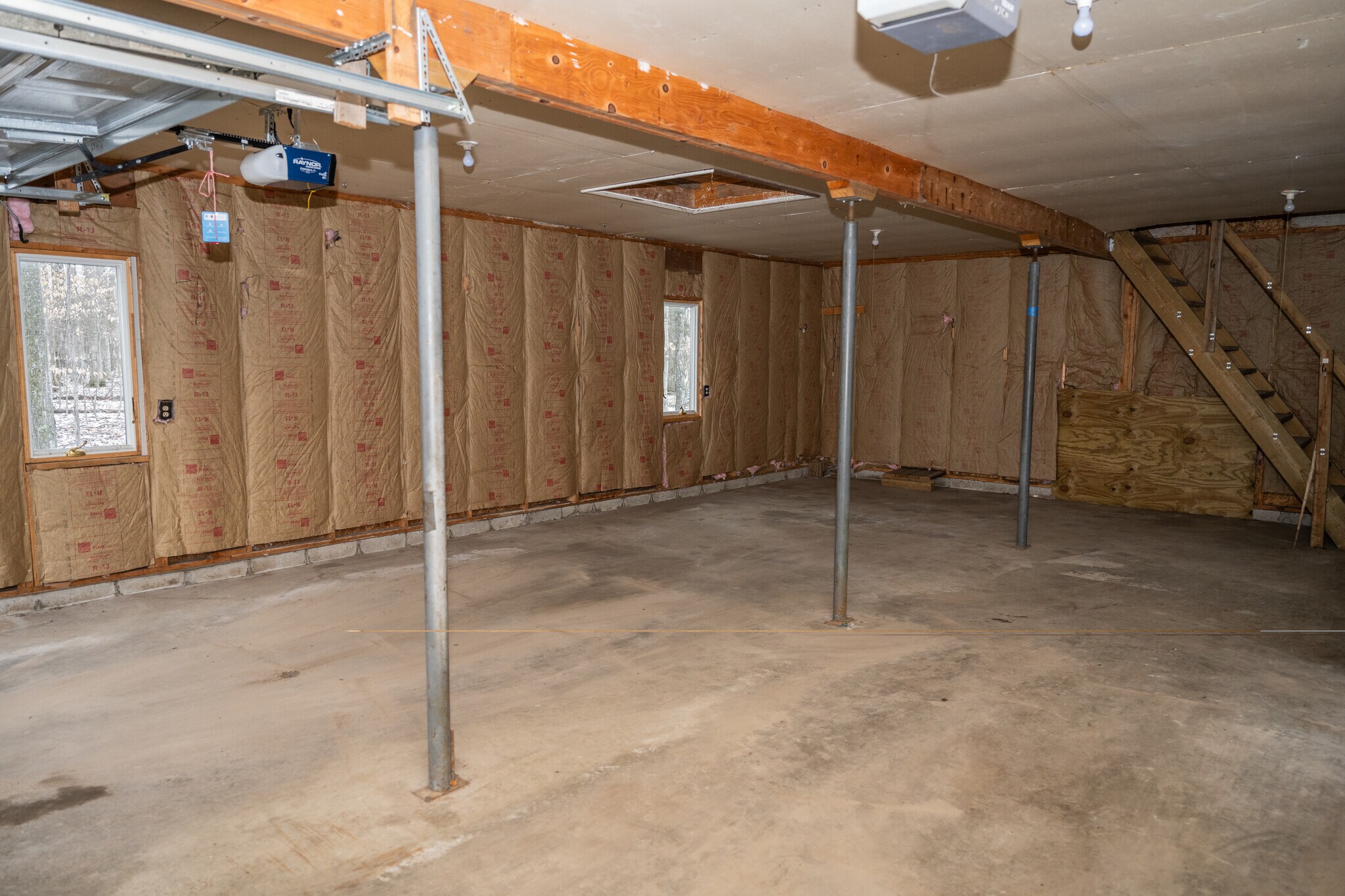 Building Photo - 2335 N Arbutus Lake Rd
