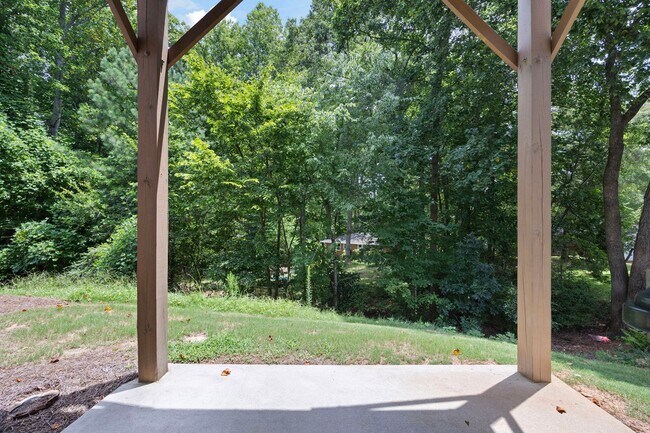 Building Photo - Stunning & Spacious Downtown Kennesaw Townhome 3 Bed 3.5 Bath w/2 Car Garage!