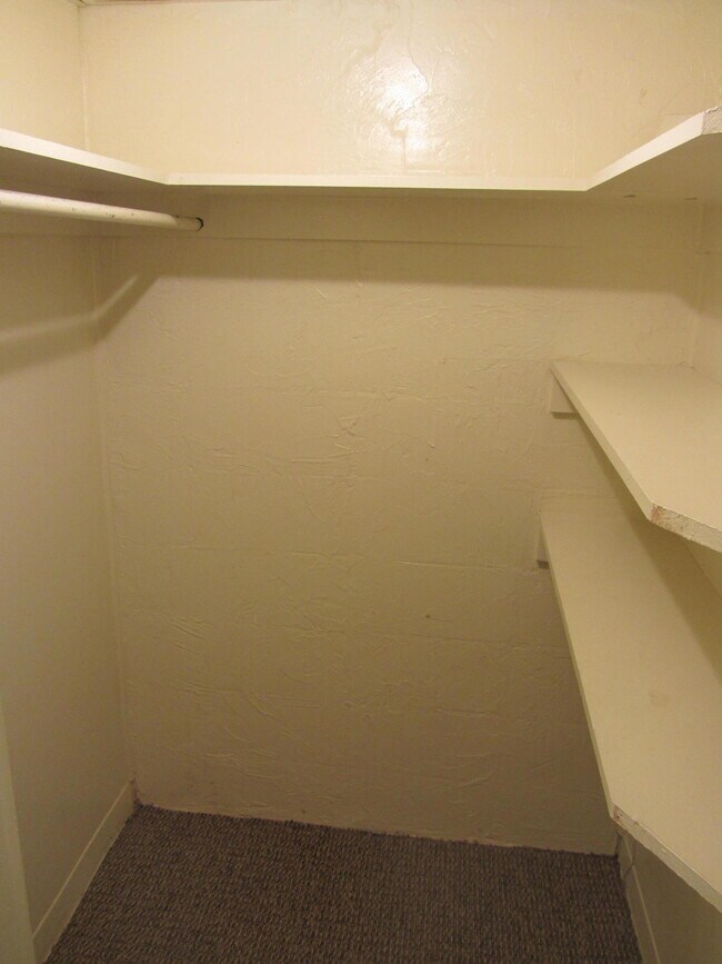 Building Photo - 300 Miracle Strip Pkwy