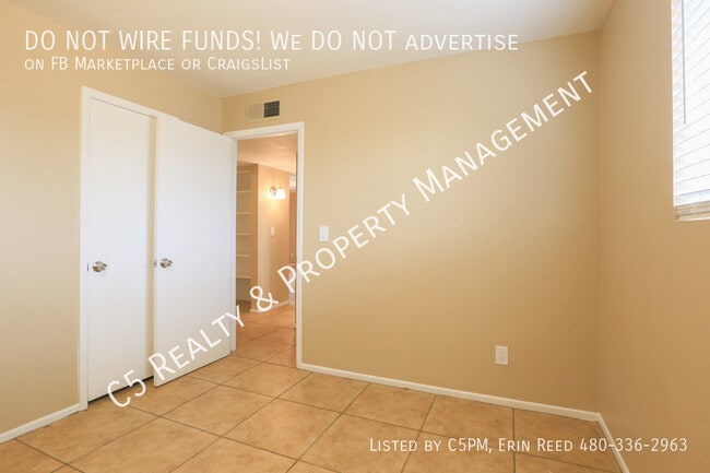 Building Photo - 4722 E Apollo Rd