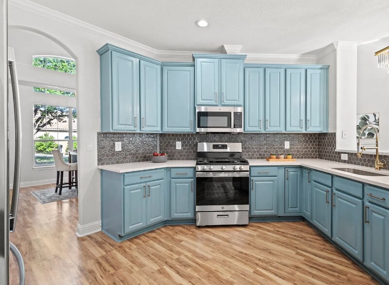 Building Photo - 4224 Las Brisas Dr