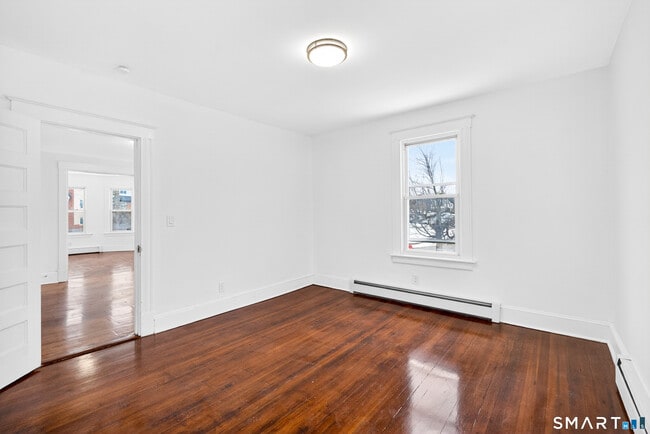 Building Photo - 168 Black Rock Ave