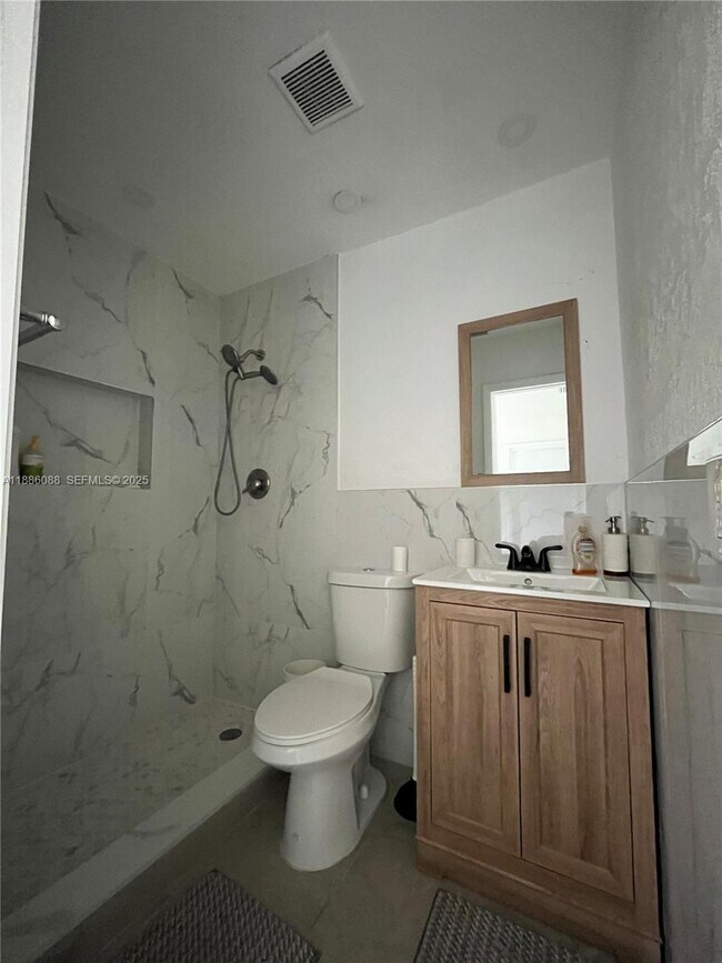 Building Photo - 14001 Mustang Trail