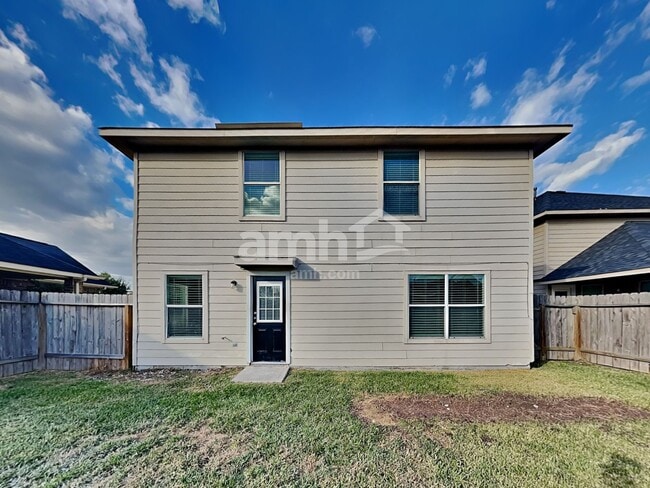 Building Photo - 13214 Ambrosa Dr