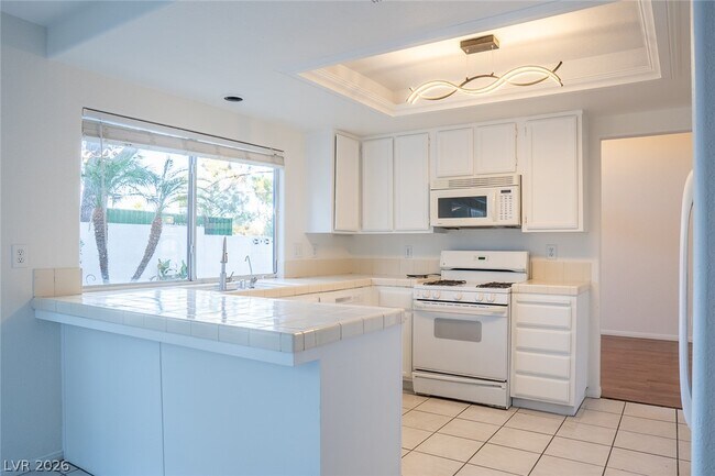 Building Photo - 7608 Botany Bay Dr