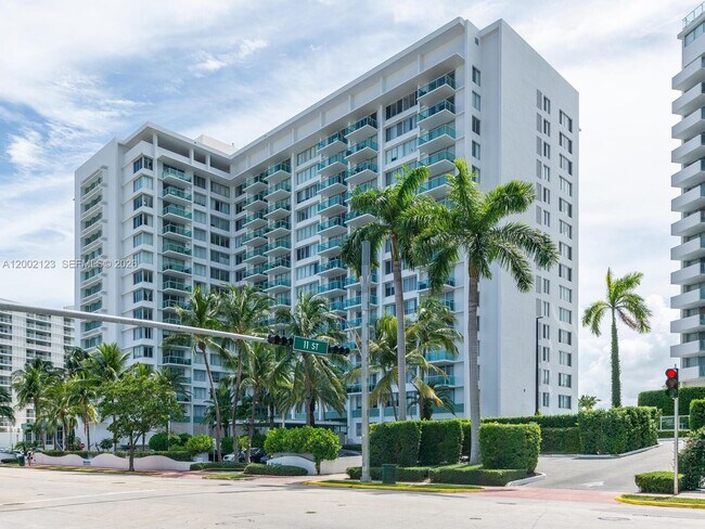 Building Photo - 1000 West Ave