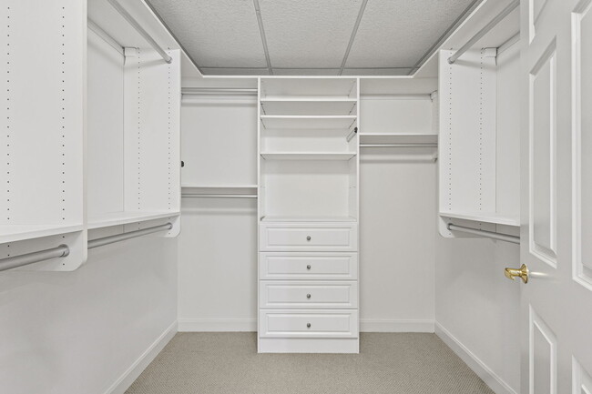 Building Photo - 415 E North Water St