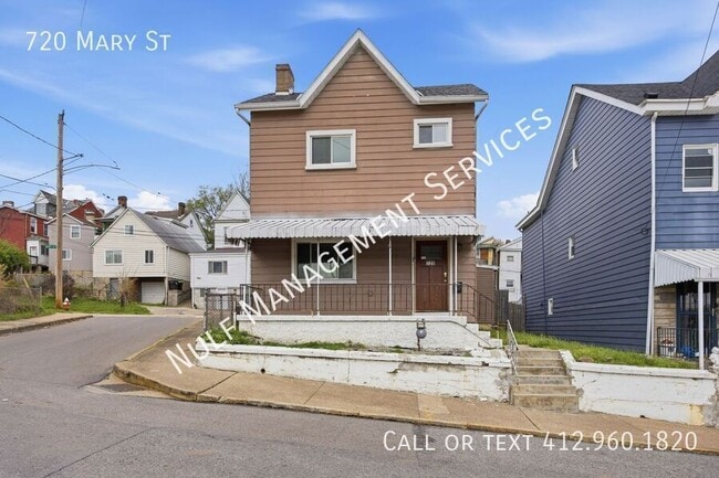 Building Photo - 720 Mary St