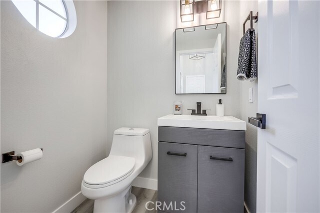 Building Photo - 26162 Canary Ct