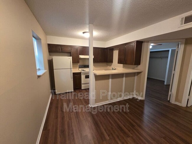 Building Photo - 5801 Woodson Dr
