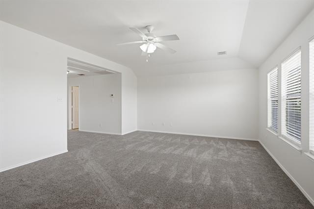 Building Photo - 15636 Gatehouse Dr
