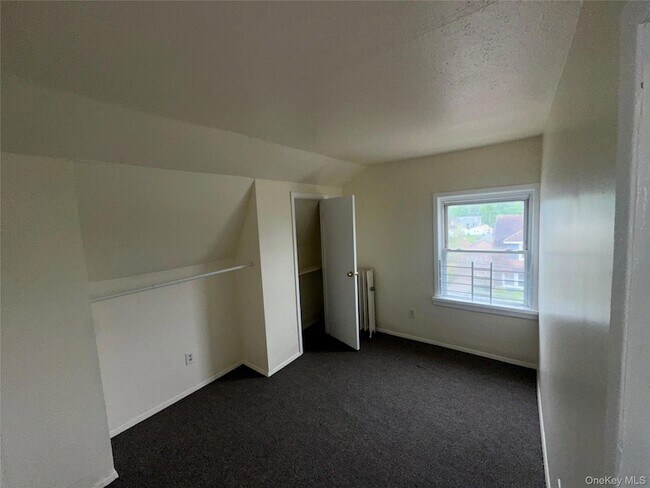 Building Photo - 149 Washburn Ave