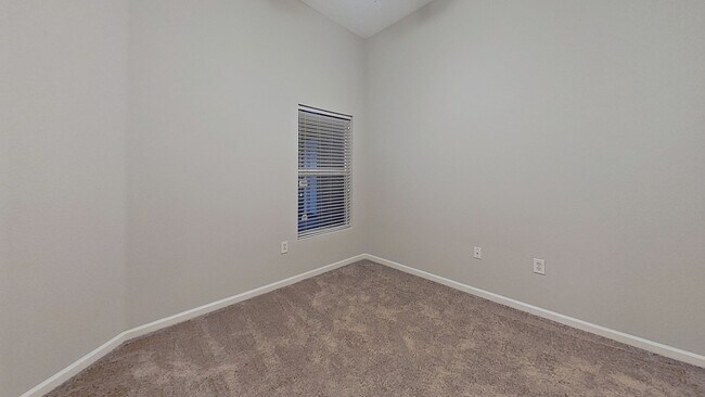 Building Photo - 2 Bed 2 Bath Condo Available in Villa Beauclerc!