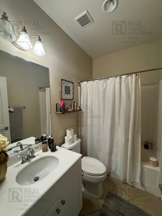 Building Photo - Resort-Style Living in Spencer’s Crossing ...