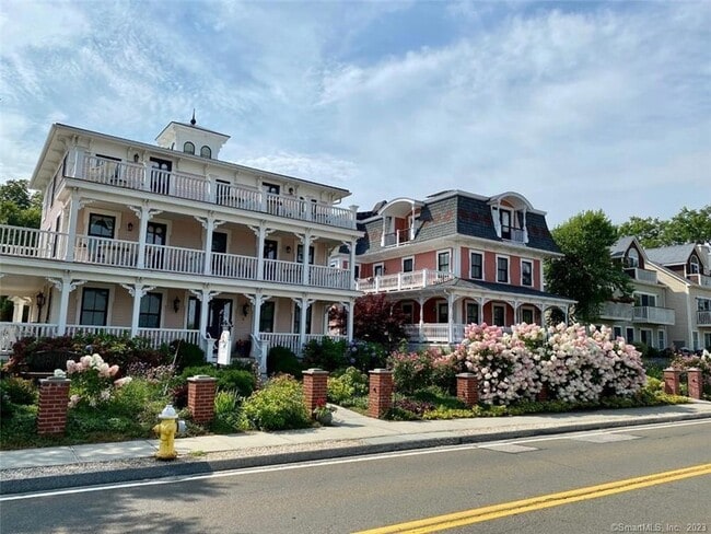 Building Photo - 14 Rocky Point Rd