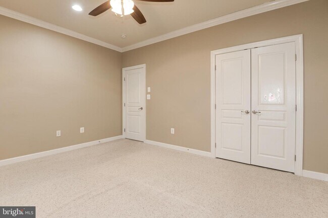 Building Photo - 24951 Avonlea Dr