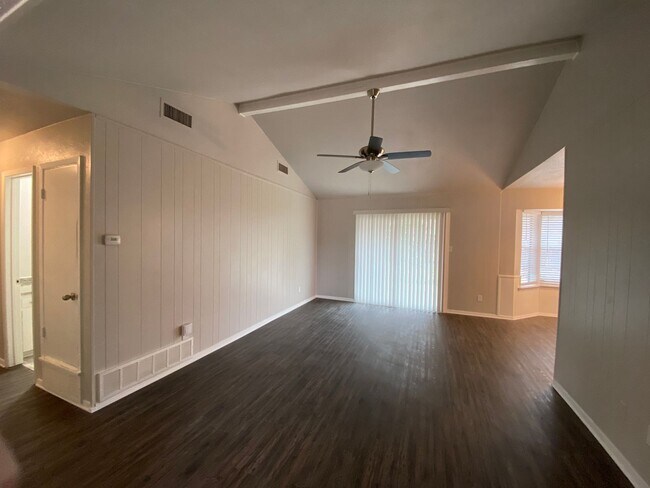 Building Photo - Homes for Rent, Watauga Texas North Fort W...