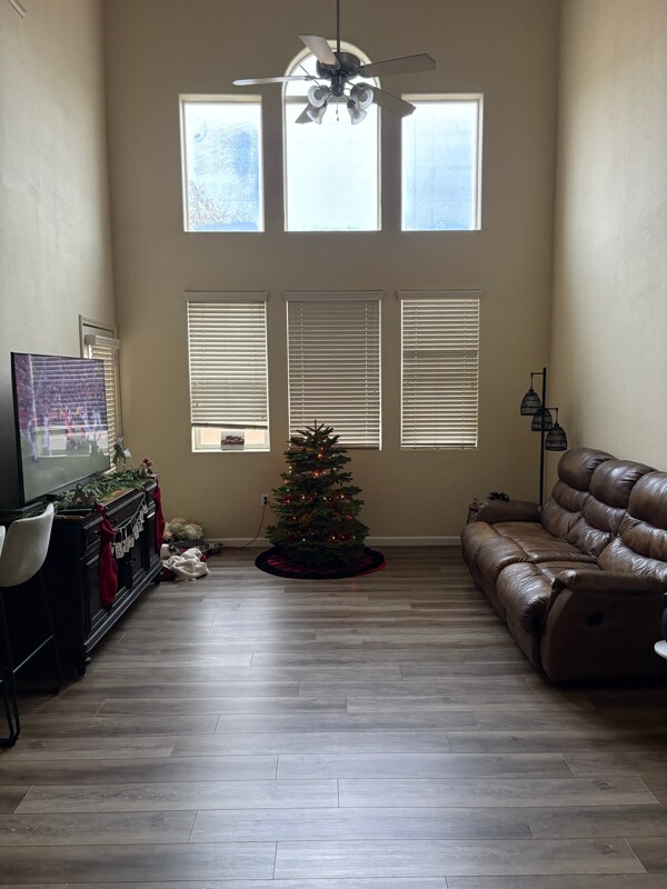 Building Photo - 1900 Danbrook Dr