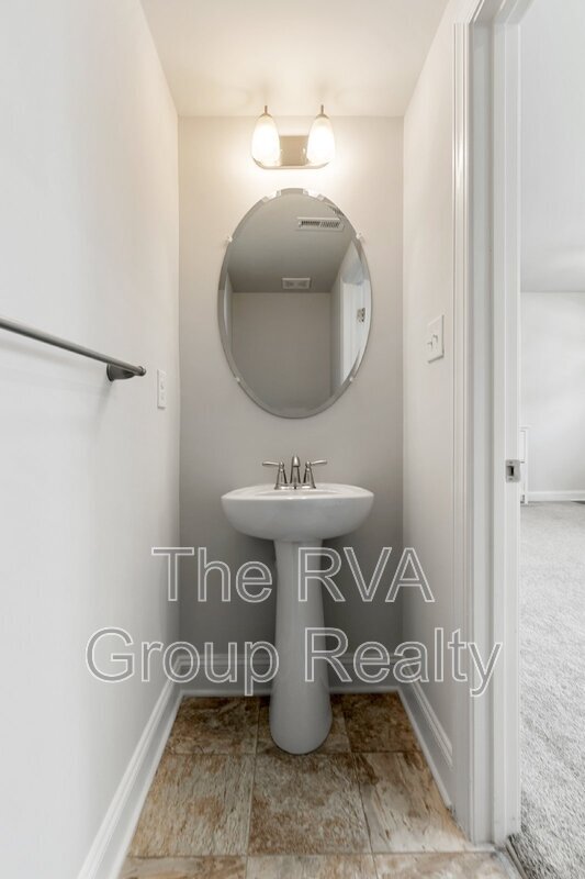 Building Photo - 6448 Cassia Loop