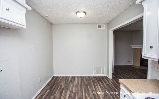 Building Photo - 7402 Waco Ave