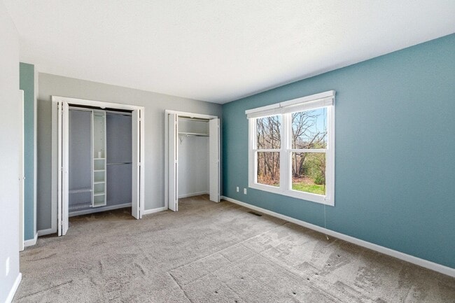 Building Photo - 830 Vine St