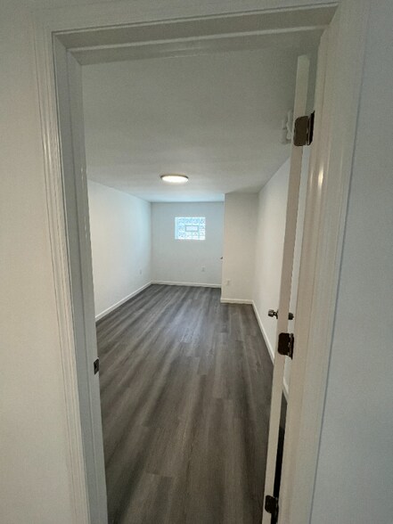 Building Photo - 4634 Fernhill Rd