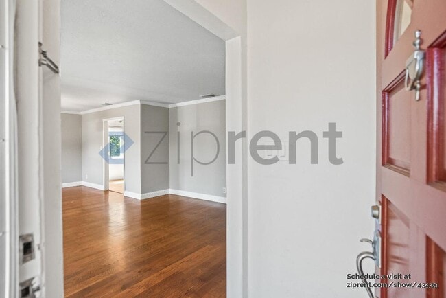 Building Photo - 1697 140th Ave