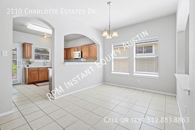 Building Photo - 2110 Charlotte Estates Dr