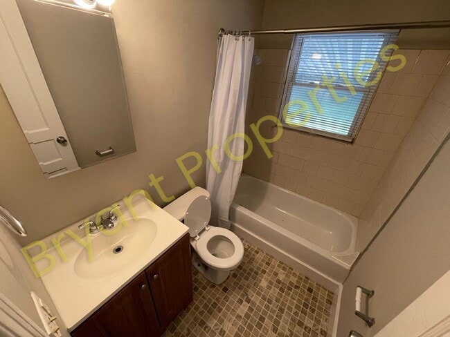 Building Photo - Inglewood - 2 Bedroom Brick