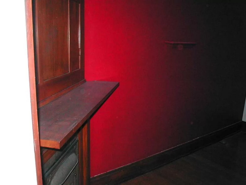 Building Photo - 302 W Grand Ave