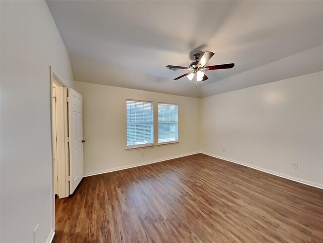 Building Photo - 5939 Stockholm Ct