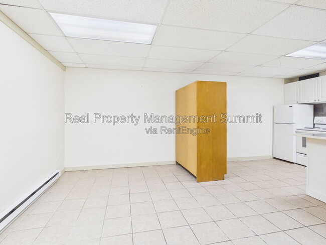 Building Photo - 2501 N Augusta St