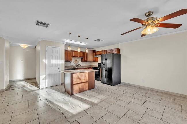 Building Photo - 170 Interstate Dr