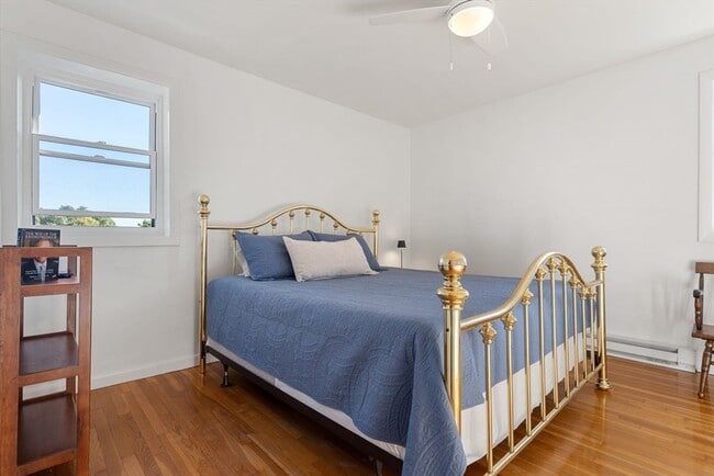 Building Photo - 22 Branchfield St