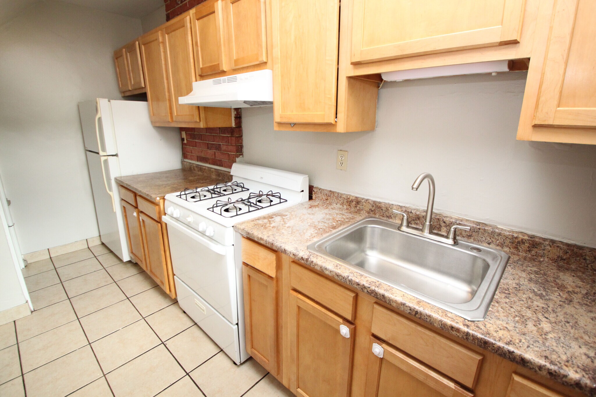 Building Photo - 5535 Centre Ave