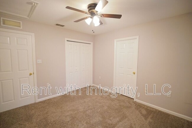 Building Photo - 2740 W Tharpe St