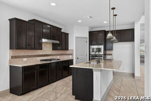 Building Photo - 9003 Quail Gate