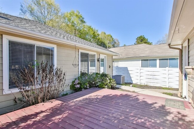 Building Photo - 6219 Spruce Bough Ct
