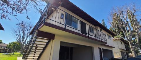 Primary Photo - 1169 W Calle Del Sol