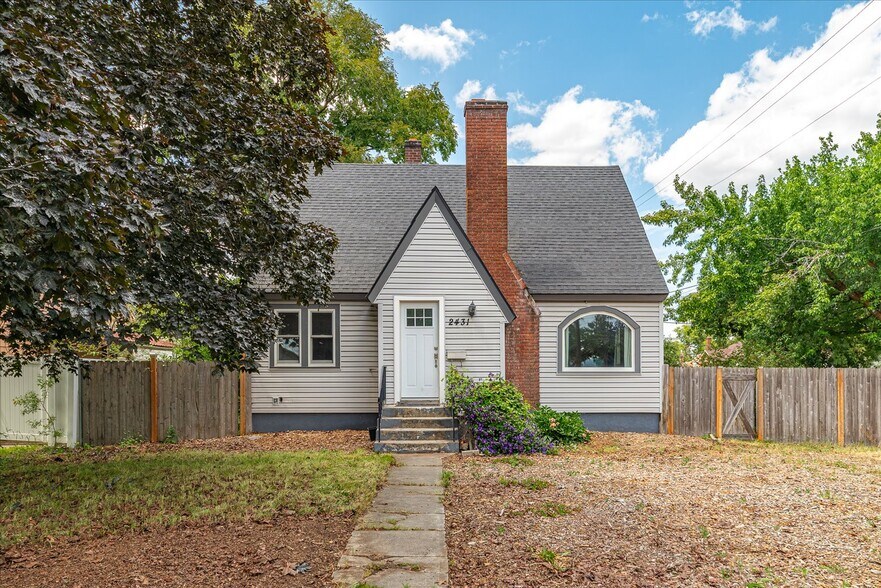 Building Photo - 2431 N Atlantic St