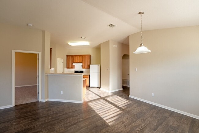 Building Photo - Charming Brick Home with Open Floorplan, Vaulted Ceilings, and Luxurious Amenities—Perfect for An...