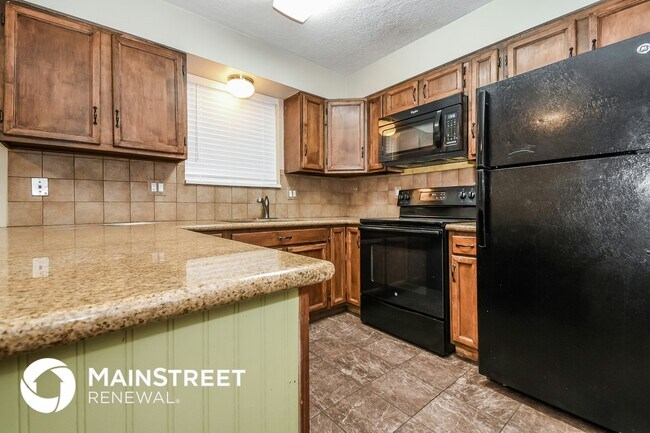 Building Photo - 938 S 200 E