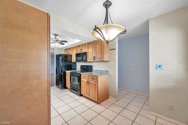 Building Photo - 2 br, 2 bath House - 7360 R Ulmerton Road