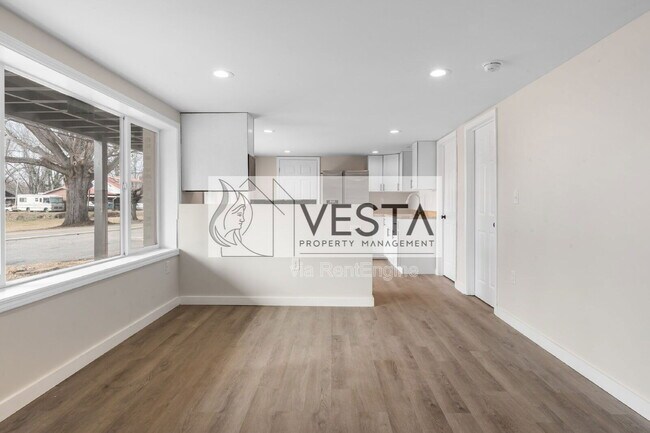 Building Photo - 2383 Dutch Cove Rd