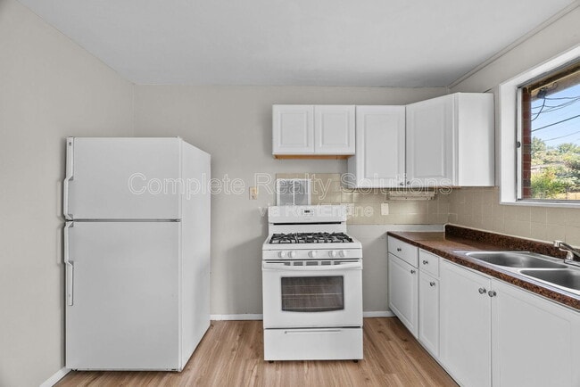 Building Photo - 10344 Viscount Dr