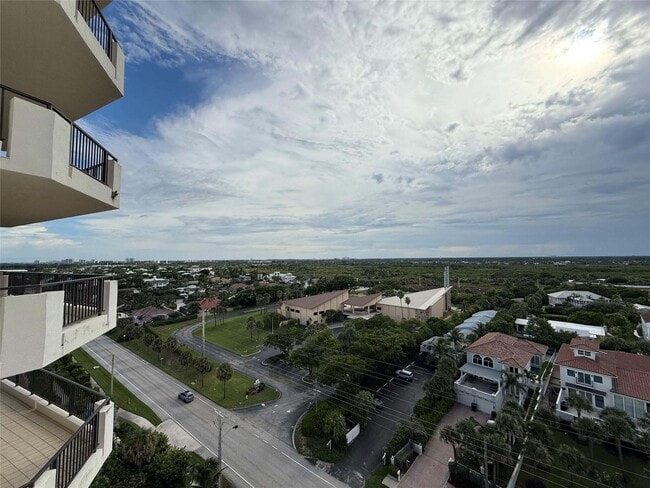 Building Photo - 800 Ocean Dr