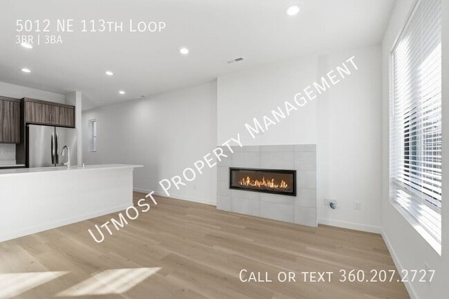 Building Photo - 5012 NE 113th Lp