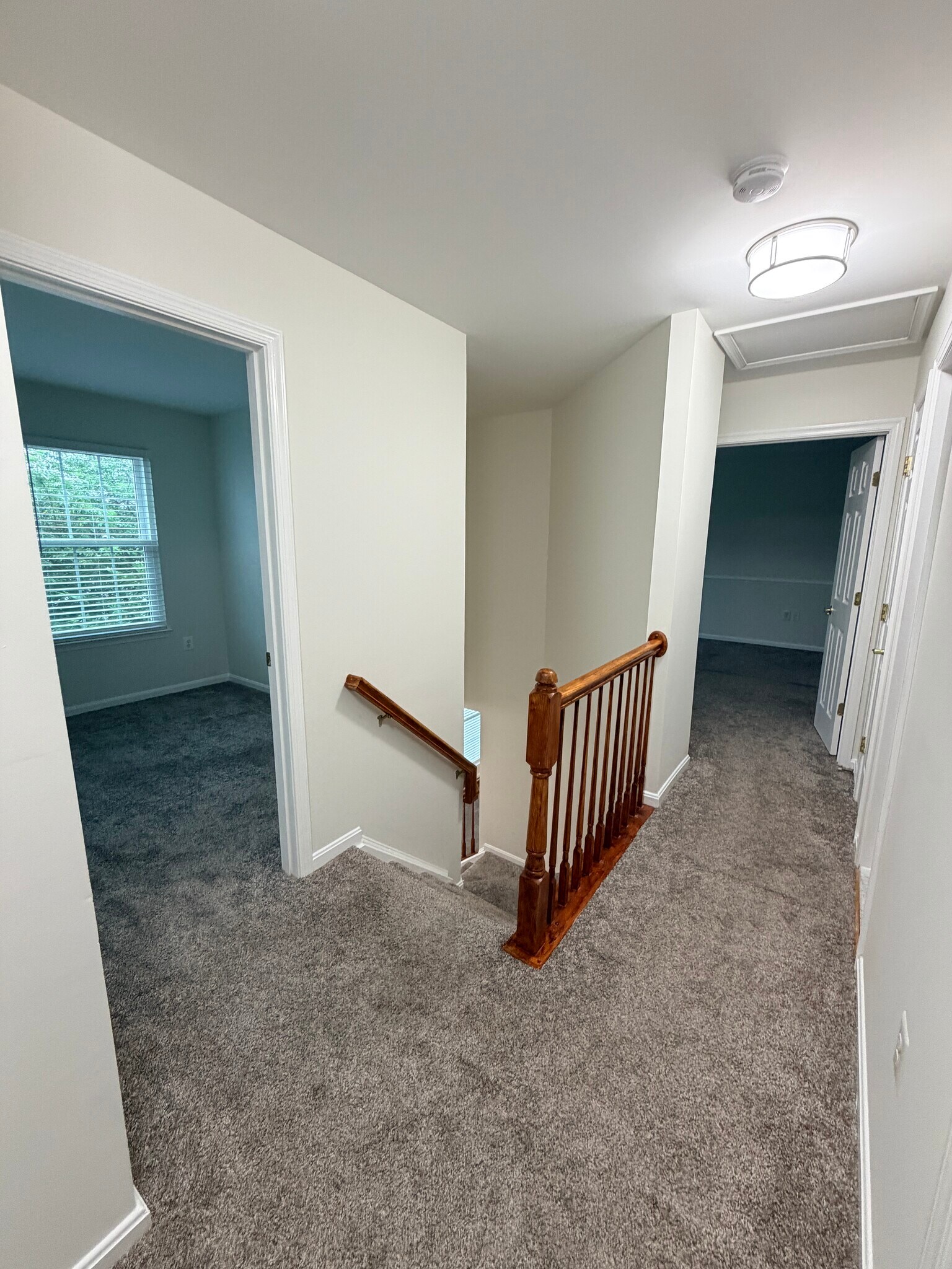 Upper level hallway - 5943 Roth Ct