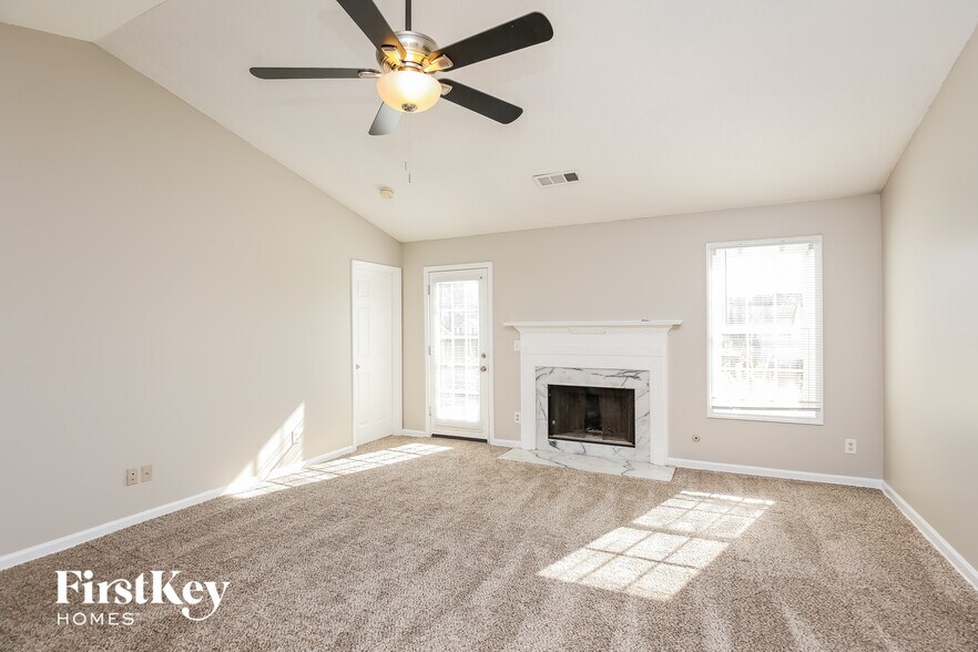 Building Photo - 2099 Morning Dew Pl